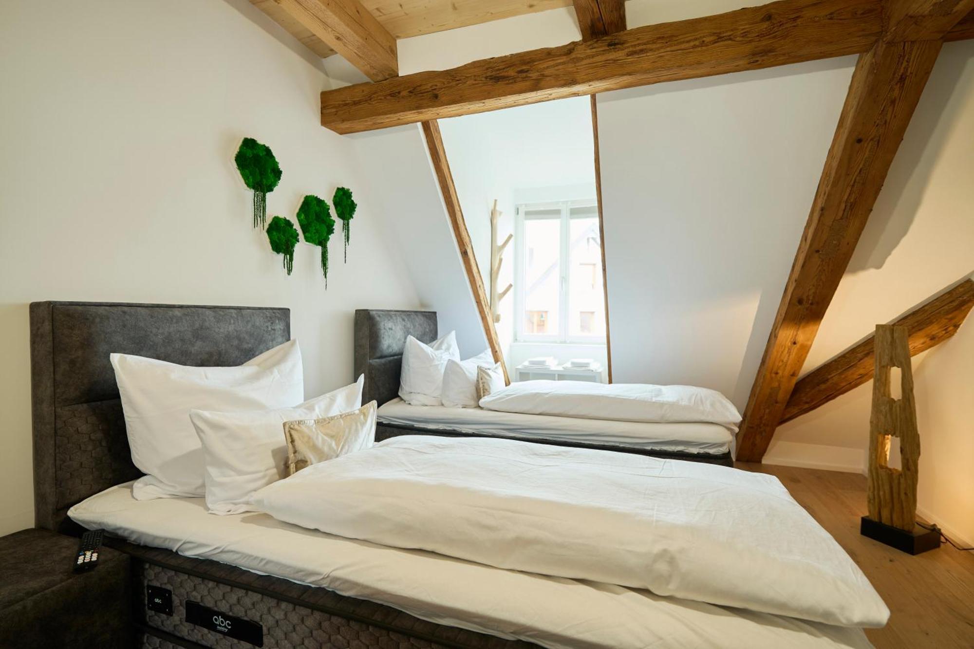 Wood World Luxury - Massage - Bergblick - Tranpolin- Parken Apartment มาร์คดอร์ฟ ภายนอก รูปภาพ