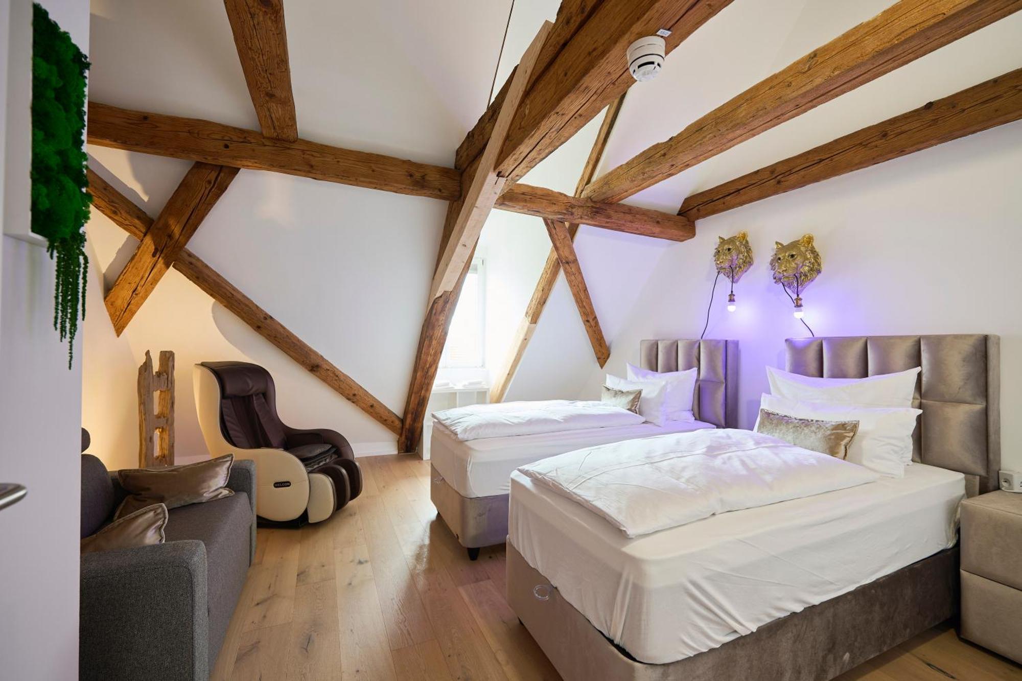 Wood World Luxury - Massage - Bergblick - Tranpolin- Parken Apartment มาร์คดอร์ฟ ภายนอก รูปภาพ