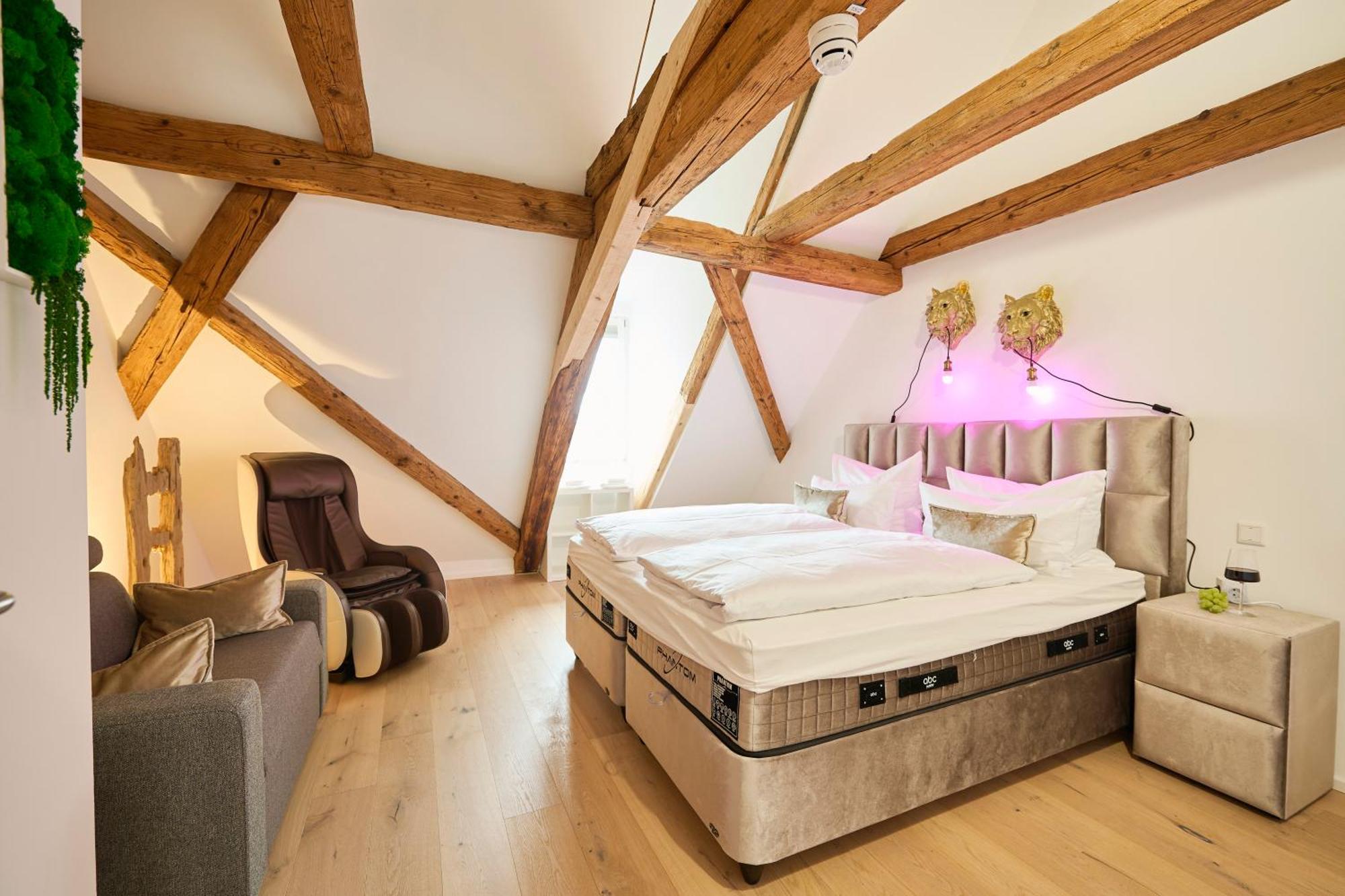 Wood World Luxury - Massage - Bergblick - Tranpolin- Parken Apartment มาร์คดอร์ฟ ภายนอก รูปภาพ