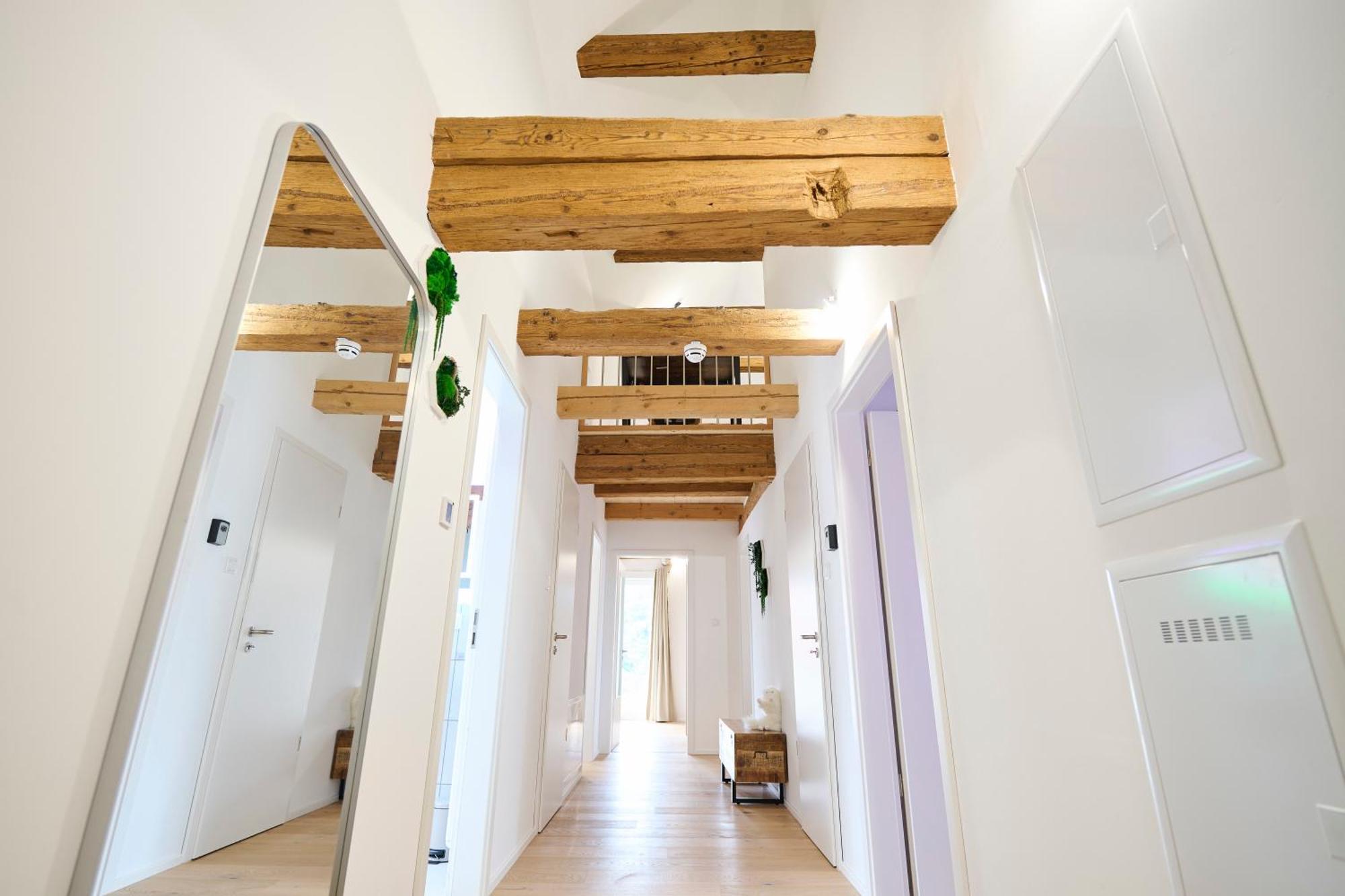 Wood World Luxury - Massage - Bergblick - Tranpolin- Parken Apartment มาร์คดอร์ฟ ภายนอก รูปภาพ