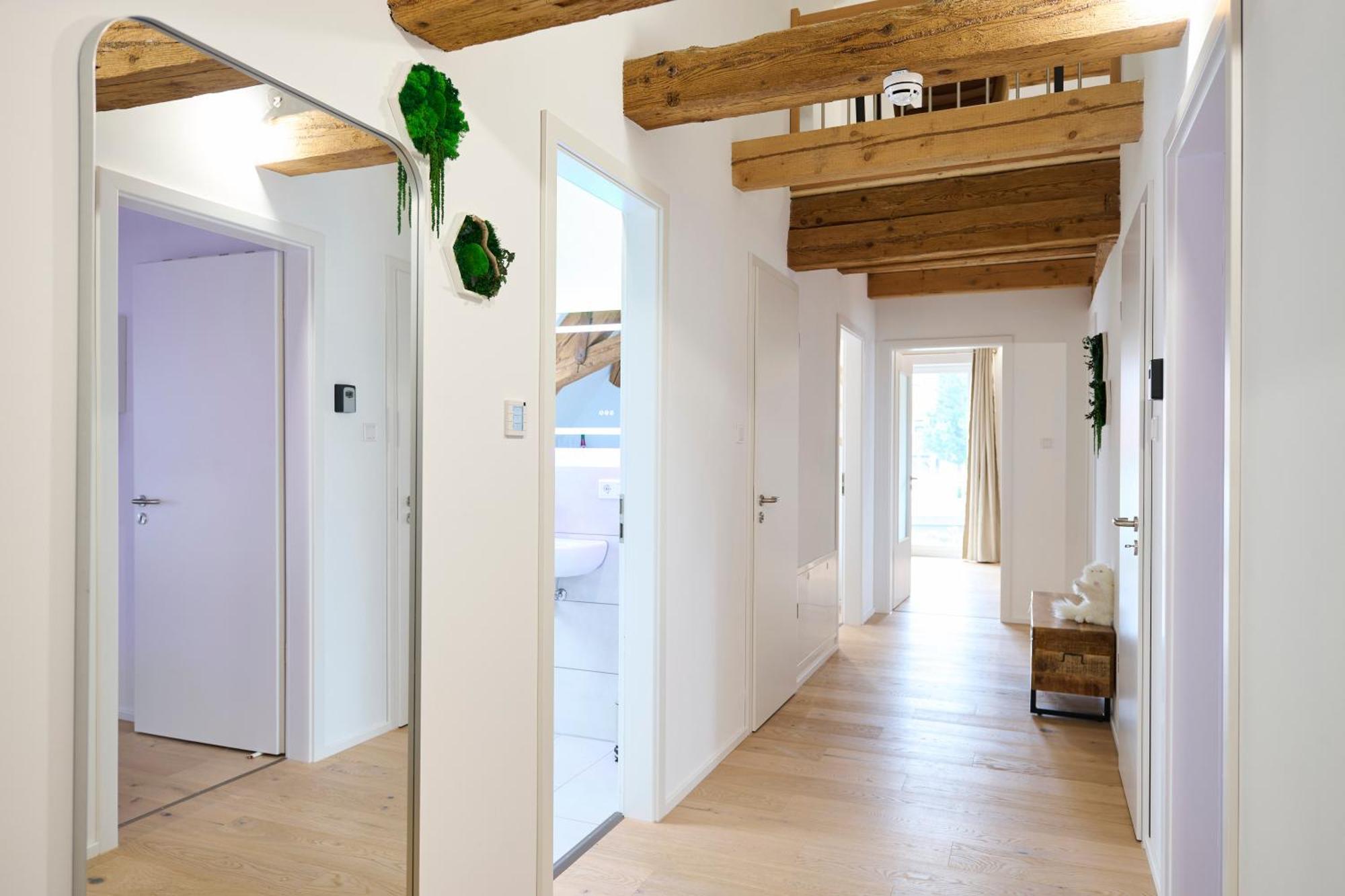 Wood World Luxury - Massage - Bergblick - Tranpolin- Parken Apartment มาร์คดอร์ฟ ภายนอก รูปภาพ